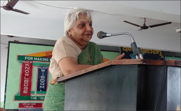 Padmashree Janak Palta McGillian was guest lecture at CMS Campuses. She gave enthralling information to our children on Sustainable Development – a need of the hour.